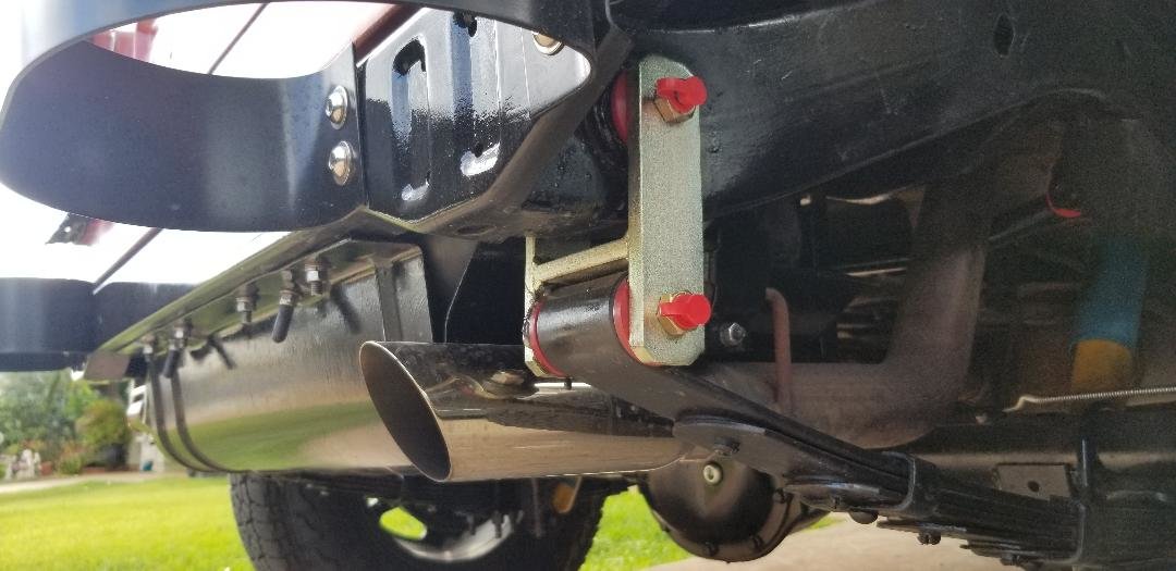 Warrior Products 0" Lift Rear Leaf Spring Shackle Kit for 8795 Jeep